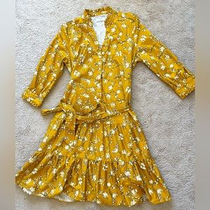 Untuck It Golden-Yellow Floral Print Button Down Dress Size 6